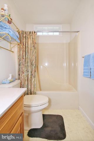 34 SCENIC DR, Myerstown, PA 17067