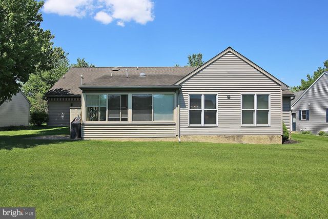 34 SCENIC DR, Myerstown, PA 17067