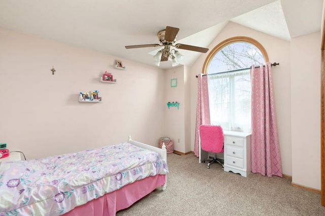 8023 Sutton Drive, Urbandale, IA 50322