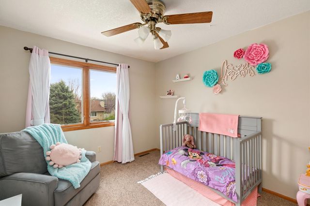 8023 Sutton Drive, Urbandale, IA 50322