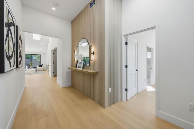 1054 Steinway Avenue, Campbell, CA 95008