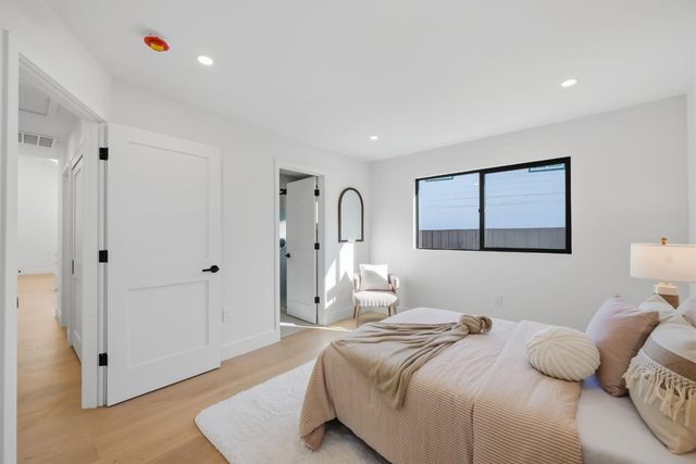 1054 Steinway Avenue, Campbell, CA 95008