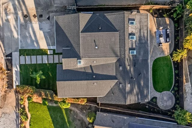 1054 Steinway Avenue, Campbell, CA 95008