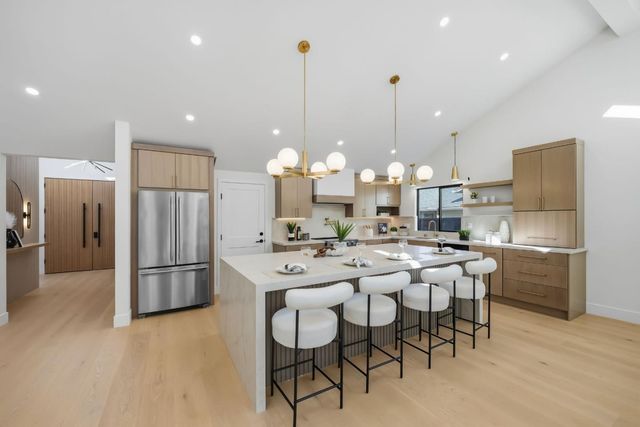 1054 Steinway Avenue, Campbell, CA 95008