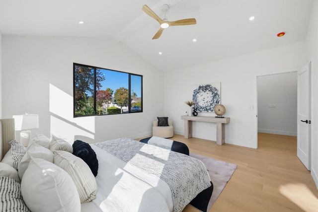1054 Steinway Avenue, Campbell, CA 95008