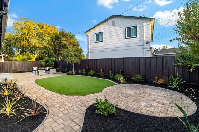 1054 Steinway Avenue, Campbell, CA 95008