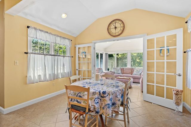 894 Liberty Street 6, Braintree, MA 02184