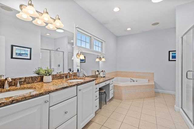 894 Liberty Street 6, Braintree, MA 02184
