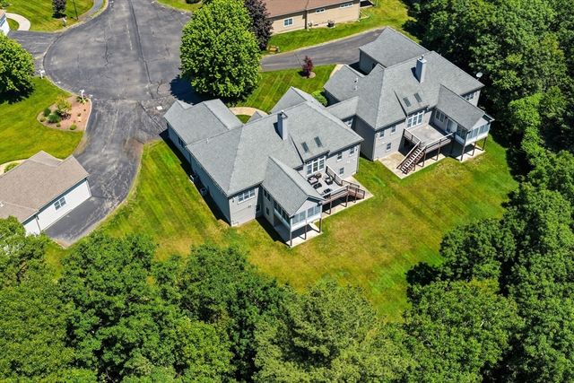 894 Liberty Street 6, Braintree, MA 02184