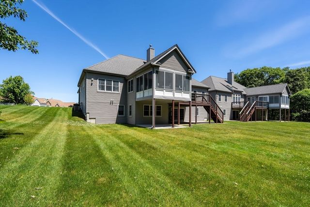 894 Liberty Street 6, Braintree, MA 02184