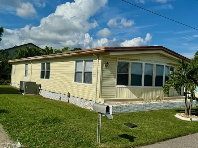 14591 Paul Revere LOOP, North Fort Myers, FL 33917