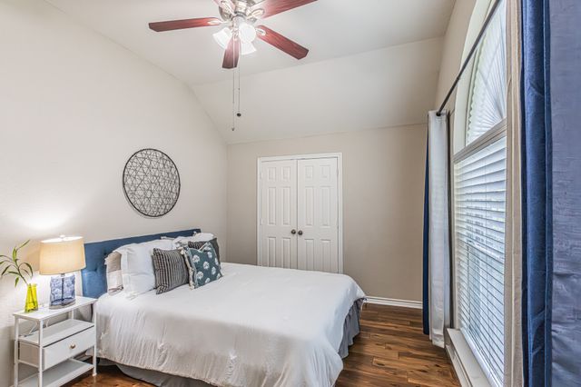 1426 Ranch Hill Drive, Irving, TX 75063
