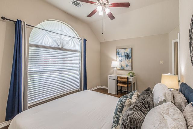 1426 Ranch Hill Drive, Irving, TX 75063