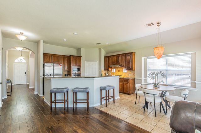 1426 Ranch Hill Drive, Irving, TX 75063