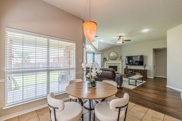 1426 Ranch Hill Drive, Irving, TX 75063