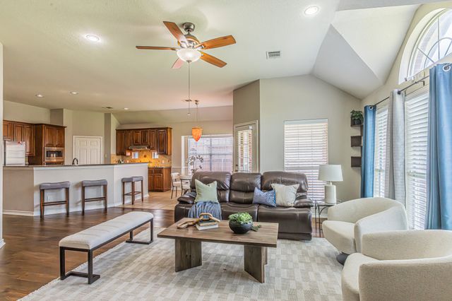 1426 Ranch Hill Drive, Irving, TX 75063