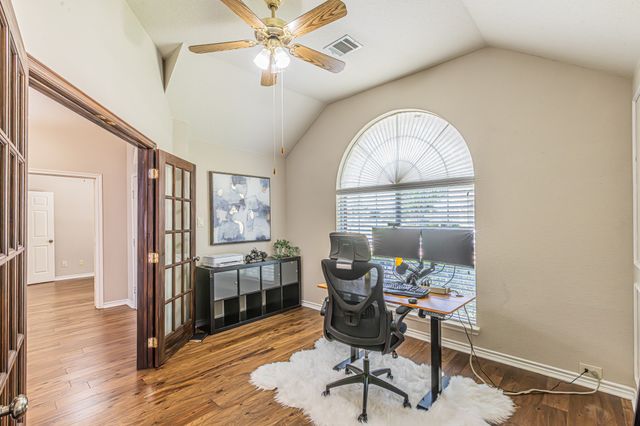 1426 Ranch Hill Drive, Irving, TX 75063