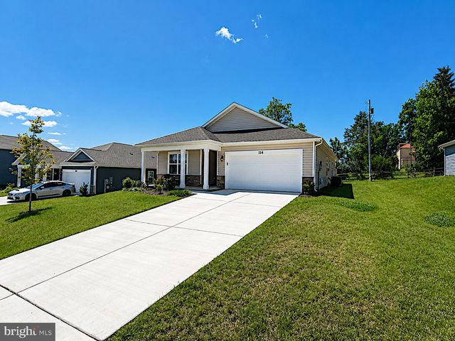 114 GATEHOUSE PL, Charles Town, WV 25414