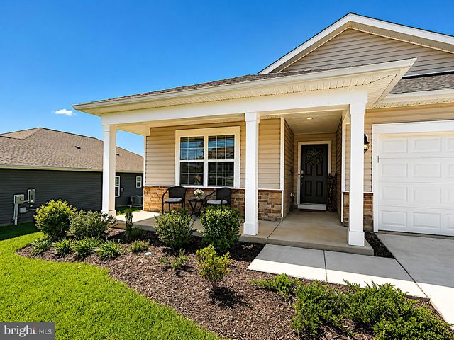 114 GATEHOUSE PL, Charles Town, WV 25414