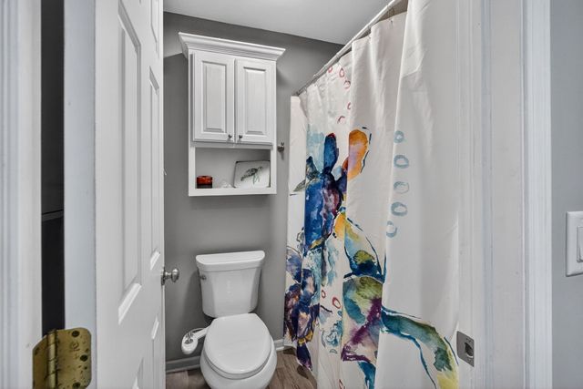 2184 NW 159th Street, Clive, IA 50325