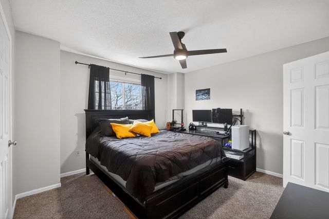 2184 NW 159th Street, Clive, IA 50325