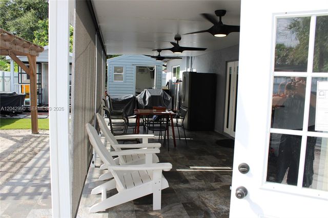 11512 NW 58th Ave, Hialeah, FL 33012