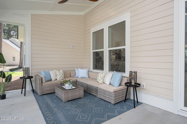 13 Woods Lane, Beaufort, SC 29907