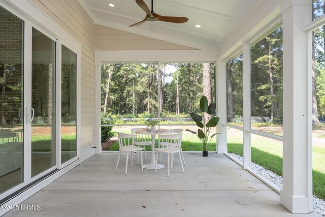 13 Woods Lane, Beaufort, SC 29907