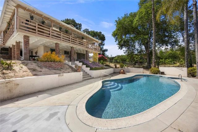 2231 Vista Road, La Habra Heights, CA 90631