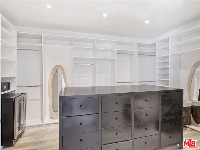 9419 Sunset Boulevard, Beverly Hills, CA 90210