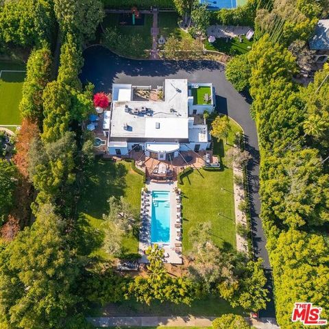 9419 Sunset Boulevard, Beverly Hills, CA 90210