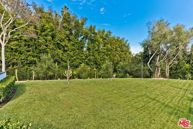 9419 Sunset Boulevard, Beverly Hills, CA 90210