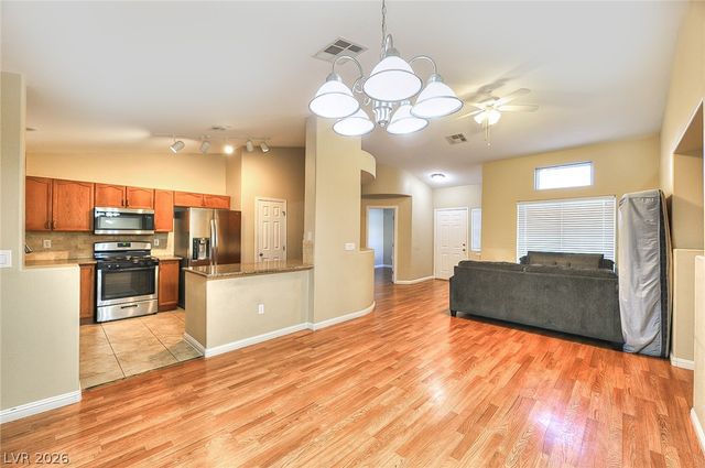4043 Beauty Secret Drive, North Las Vegas, NV 89032