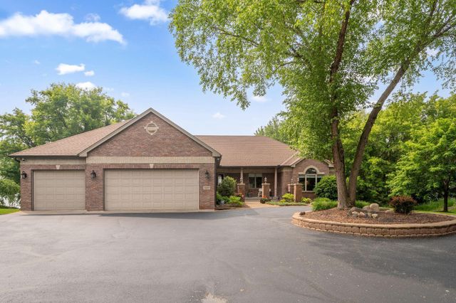 10097 Wyoming Avenue, Chisago City, MN 55013