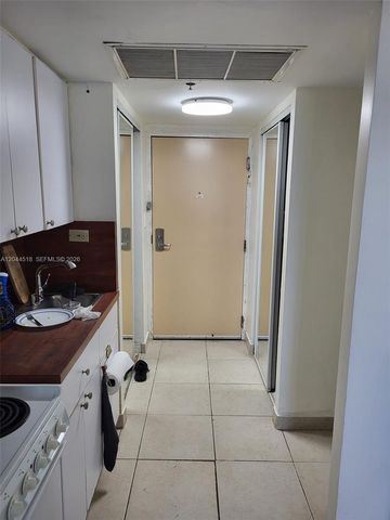 19201 E Collins Ave 442, Sunny Isles Beach, FL 33160