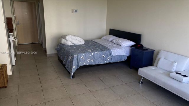 19201 E Collins Ave 442, Sunny Isles Beach, FL 33160
