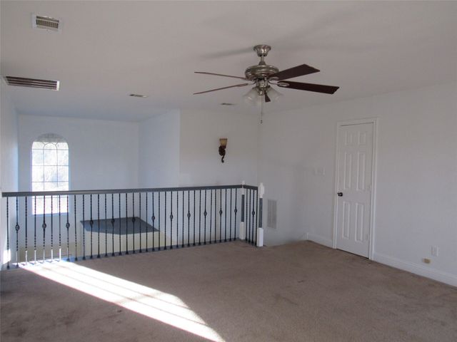 39220 Shadow Ridge Drive, Whitney, TX 76692