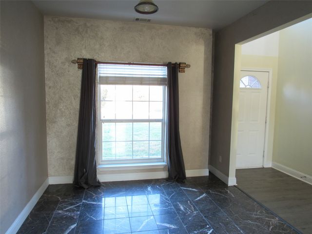 39220 Shadow Ridge Drive, Whitney, TX 76692