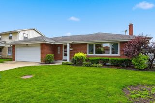 1443 Crain Street, Park Ridge, IL 60068