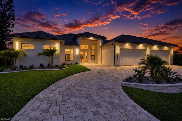 2201 Beach PKWY W, Cape Coral, FL 33914