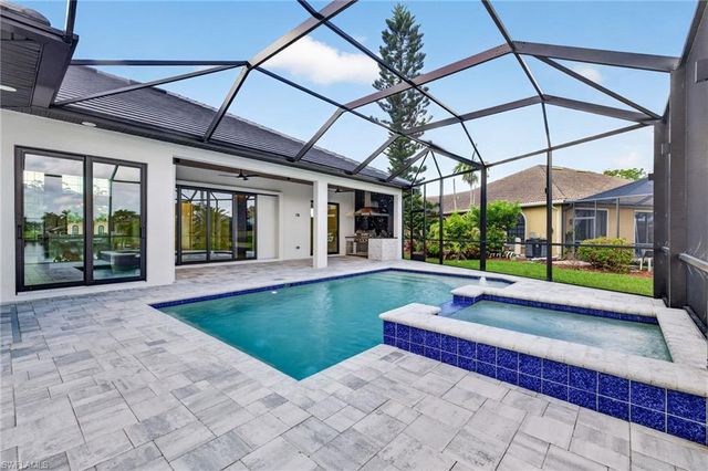 2201 Beach PKWY W, Cape Coral, FL 33914