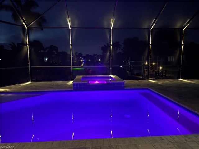 2201 Beach PKWY W, Cape Coral, FL 33914