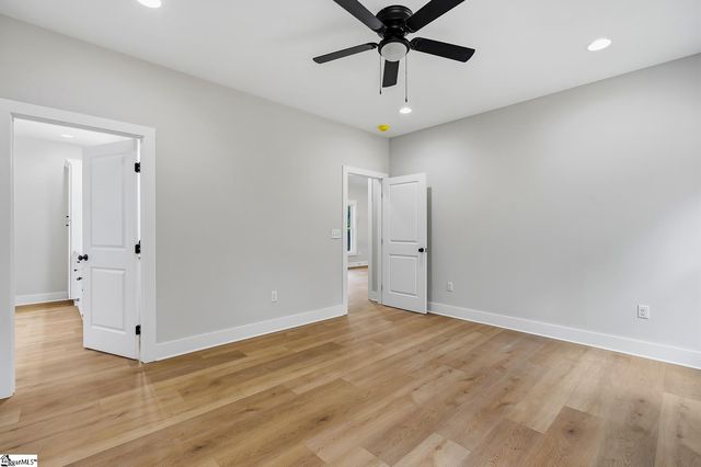 2202 White Street Extension, Anderson, SC 29624