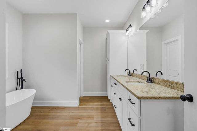 2202 White Street Extension, Anderson, SC 29624