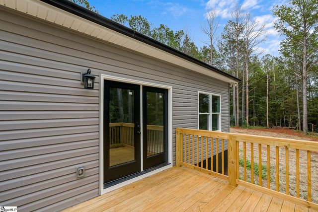 2202 White Street Extension, Anderson, SC 29624