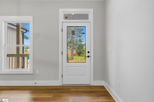 2202 White Street Extension, Anderson, SC 29624
