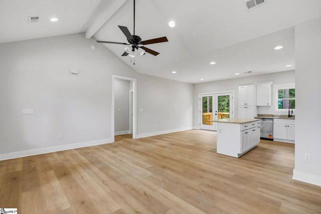 2202 White Street Extension, Anderson, SC 29624