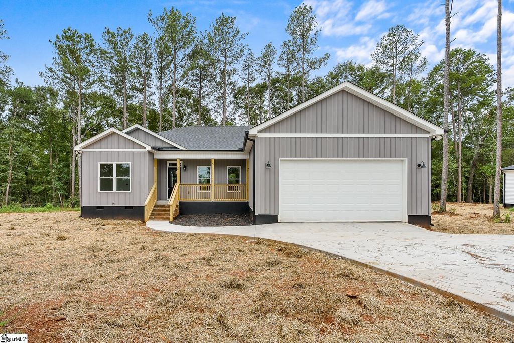 2202 White Street Extension, Anderson, SC 29624