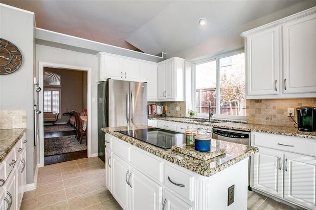 1048 Village Parkway, Coppell, TX 75019