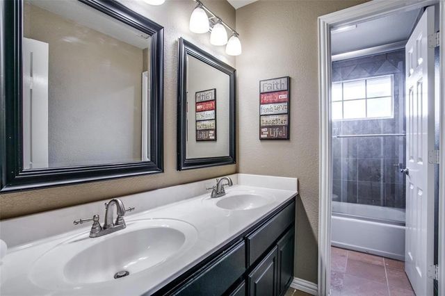 1048 Village Parkway, Coppell, TX 75019